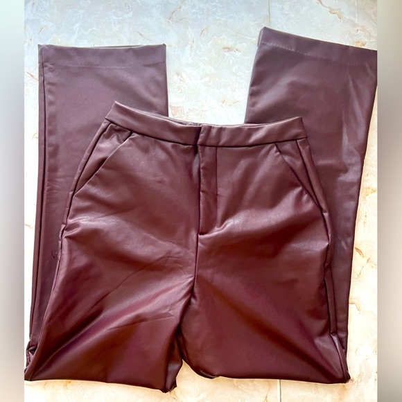 Fashion Nova Julia Faux Leather Chocolate Trouser Pants size Medium - Picture 4 of 13
